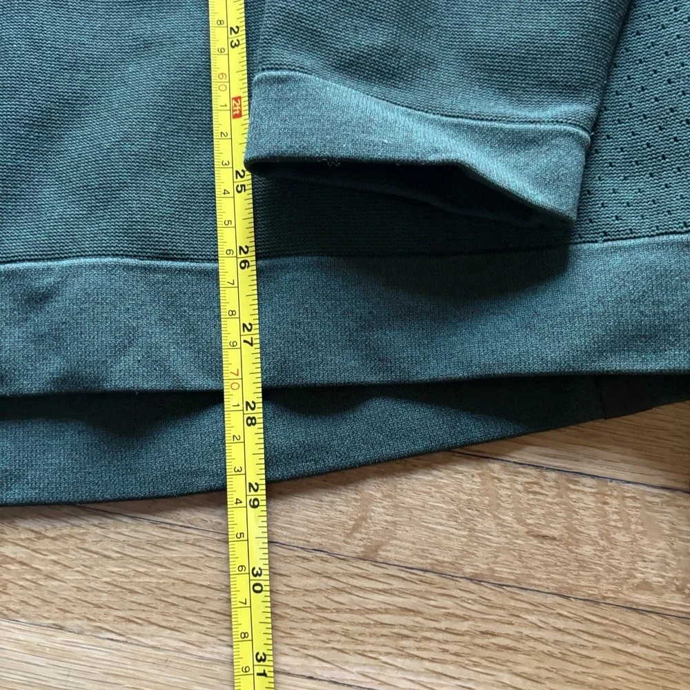 Lululemon All Around Crew Neck Sweater Mens Medium‎ Green Textured Knit Stretch